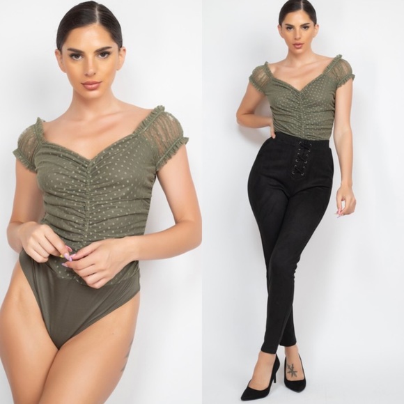 🆕Lace overlay bodysuit - Picture 3 of 8